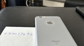 Good
													Apple iPhone 6S - Unlocked, Silver, 32 GB, A1633, photo 5 of 11