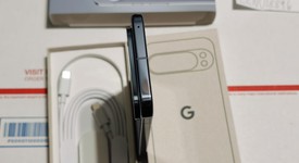 Good
													Google Pixel 10 Pro XL - Unlocked, Moonstone, 256 GB, GUL82, photo 4 of 7