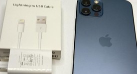 Good
													Apple iPhone 12 Pro - Unlocked, Pacific Blue, 256 GB, A2341, photo 4 of 4