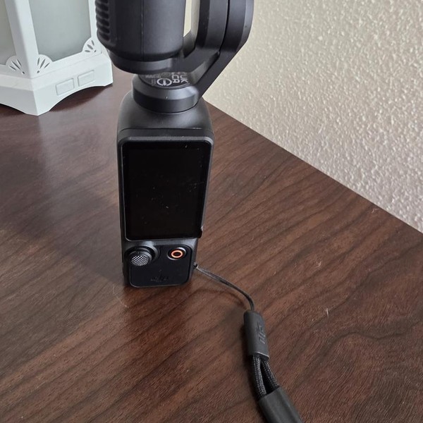 DJI Osmo Pocket 3