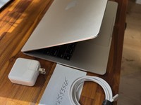 MacBook Air 2024 (M3) - 13"