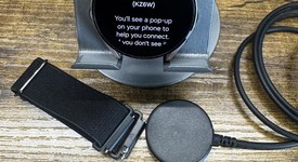 Mint
													Samsung Galaxy Watch4 - Unlocked, Gold, 40mm, photo 2 of 4
