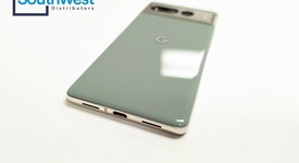 Mint
													Google Pixel 7 Pro - Unlocked, Hazel, 128 GB, 12 GB, GE2AE, photo 2 of 10
