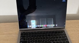 Good
													MacBook Pro 2017 (No Touch Bar) - 13" - I5, Silver, 128 GB, 8 GB, photo 4 of 7