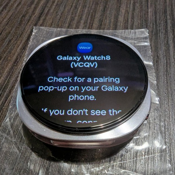 Samsung Galaxy Watch8 - Unlocked, Silver, SM-L325, 40mm