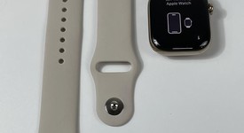 Good
													Apple Watch Series 10 42mm - Unlocked, Gold, A3001 - Cellular, Titanium, photo 1 of 8