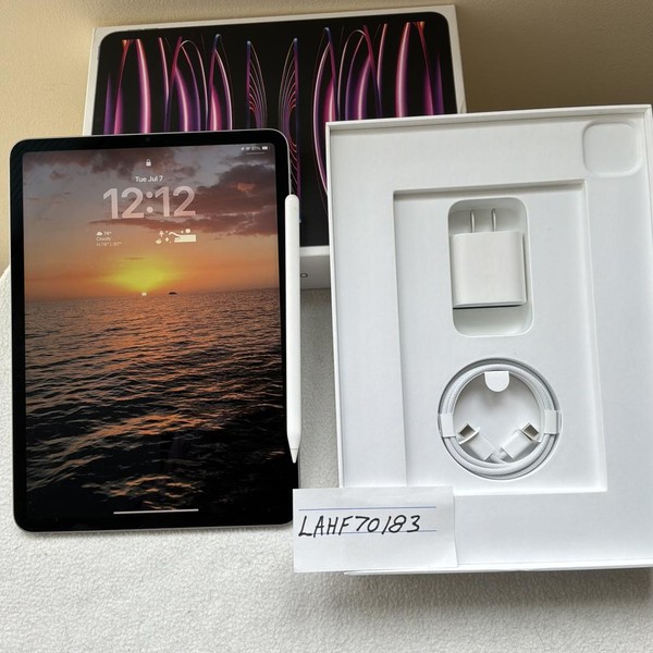 Apple iPad Pro 11 inch 4th Gen 2022 - Wi-Fi, 128 GB, Gray