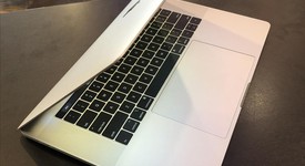 Good
													MacBook Pro 2018 (With Touch Bar) - 15" - I7, Silver, 512 GB, 16 GB, photo 2 of 6