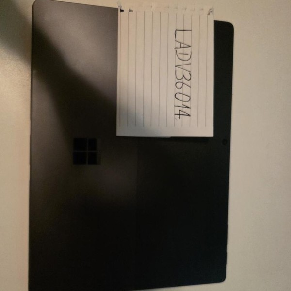 Microsoft Surface Pro 11 - 512 GB, Black, 16 GB, Snapdragon X Plus