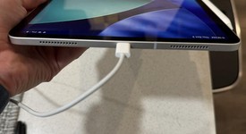 Mint
													Apple iPad Pro 11" 3rd Gen 2021 - Unlocked, Silver, 256 GB, photo 3 of 12