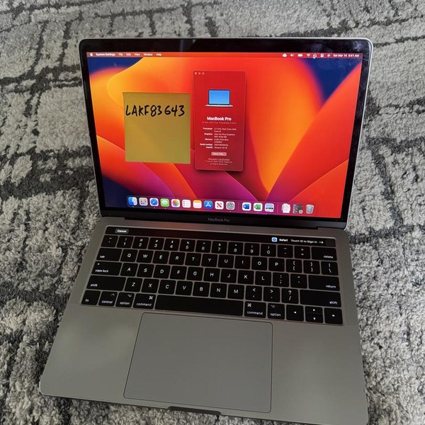 MacBook Pro 2017 (With Touch Bar) - 13 inch - 256 GB, Gray, 8 GB, Intel Core i5