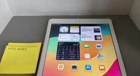 Good
													Apple iPad 6th Gen - Wi-Fi, Gold, 128 GB, A1893, photo 1 of 5