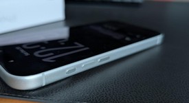 Good
													Apple iPhone 17 Pro - Unlocked, Silver, 512 GB, A3256, photo 4 of 8