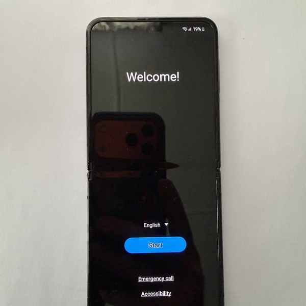 Samsung Galaxy Z Flip4 5G - T-Mobile, Graphite, 128 GB, 8 GB, SM-F721U