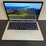 Good MacBook Pro 2018 (With Touch Bar) - 13 inch - 256 GB, Silver, 16 GB, Intel Core i7