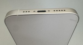 Mint
													Apple iPhone 12 - Unlocked, White, 64 GB, A2172, photo 4 of 8
