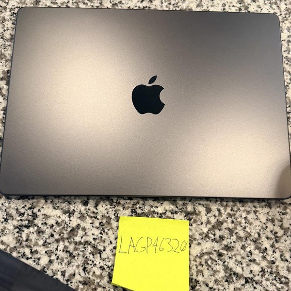 MacBook Pro 2024 - 14 inch - 1 TB, Space Black, 24 GB, Apple M4