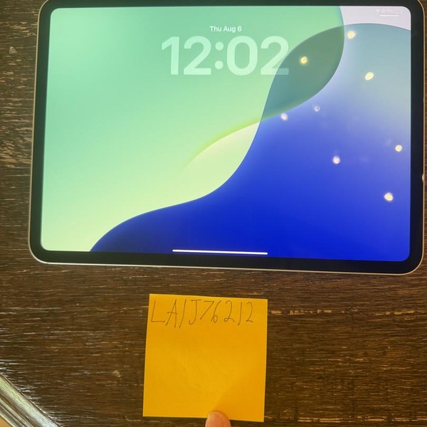 Apple iPad Pro 11 inch (M5) 2025 - Wi-Fi, 256 GB, Silver, Apple M5 9-Core, A3357, Standard Glass