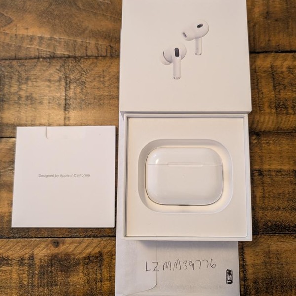 Apple AirPods Pro 2 - USB-C