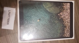 New
													Apple iPad Pro 10.5" - Wi-Fi, Gray, 64 GB, photo 2 of 3