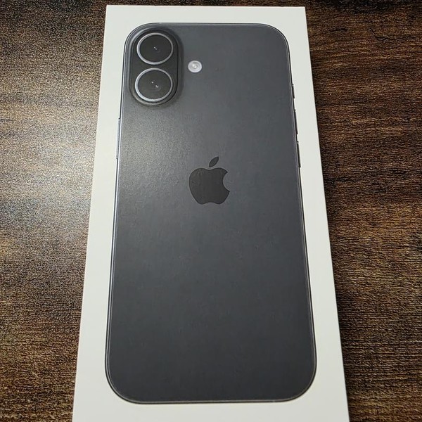 Apple iPhone 17 - Unlocked, 256 GB, Black, A3258