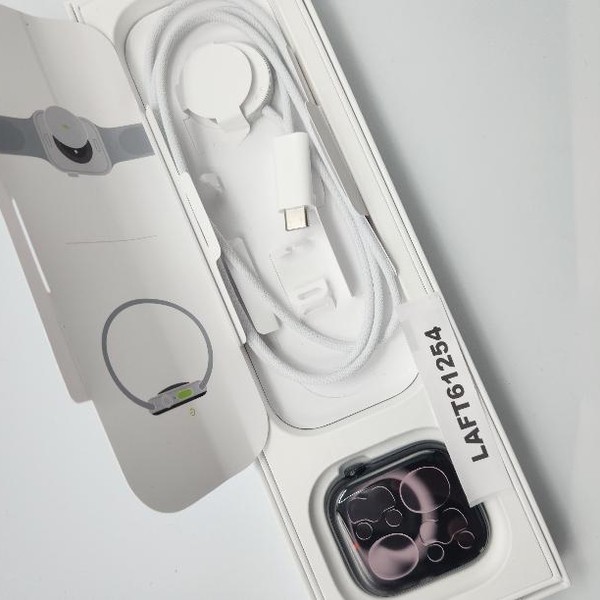 Apple Watch Series 11 46mm - Jet Black, A3333 - GPS, Aluminum