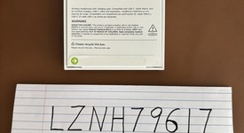 New
													Apple AirPods 4th Gen - Active Noise Cancellation, photo 2 of 4