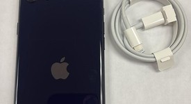 Mint
													Apple iPhone SE 3rd Gen 2022 - Unlocked, Midnight, 64 GB, A2595, photo 1 of 9