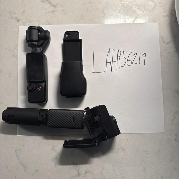 DJI Osmo Pocket 3