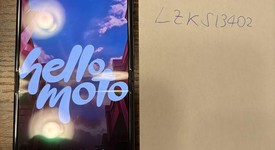 Mint
													Motorola Razr (2025) - Total by Verizon, Blue, 256 GB, 8 GB, photo 1 of 11
