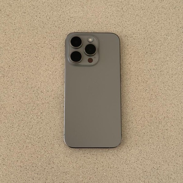 Apple iPhone 15 Pro - Unlocked, 256 GB, Natural, A2848