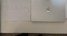 Mint
													MacBook Air 2025 (M4) - 15" - Apple M4, Silver, 1 TB, 32 GB, photo 5 of 12