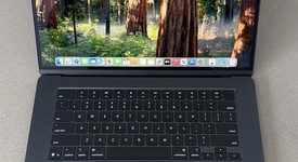 Mint
													MacBook Air 2025 (M4) - 15" - Apple M4, Midnight, 256 GB, 16 GB, photo 2 of 17