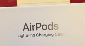 Used
													Apple AirPods 3rd Gen - Lightning Case, photo 3 of 3