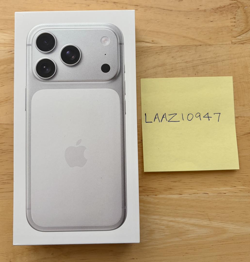 Apple iPhone 17 Pro - Unlocked, 256GB, Silver, A3256 - LAAZ10947