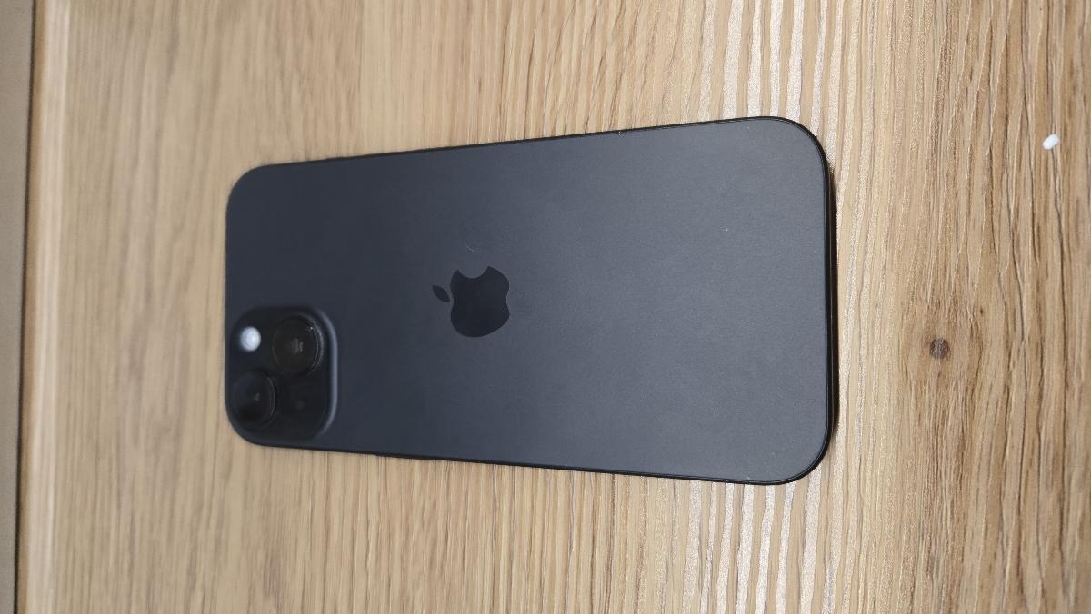 Apple iPhone 15 - Unlocked, Black, 128GB, A2846 - LABD57777 - Swappa