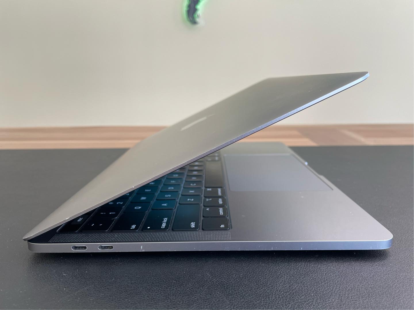 MacBook Pro 2019 - 13
