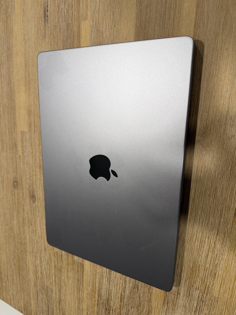 MacBook Pro 2023 - 14