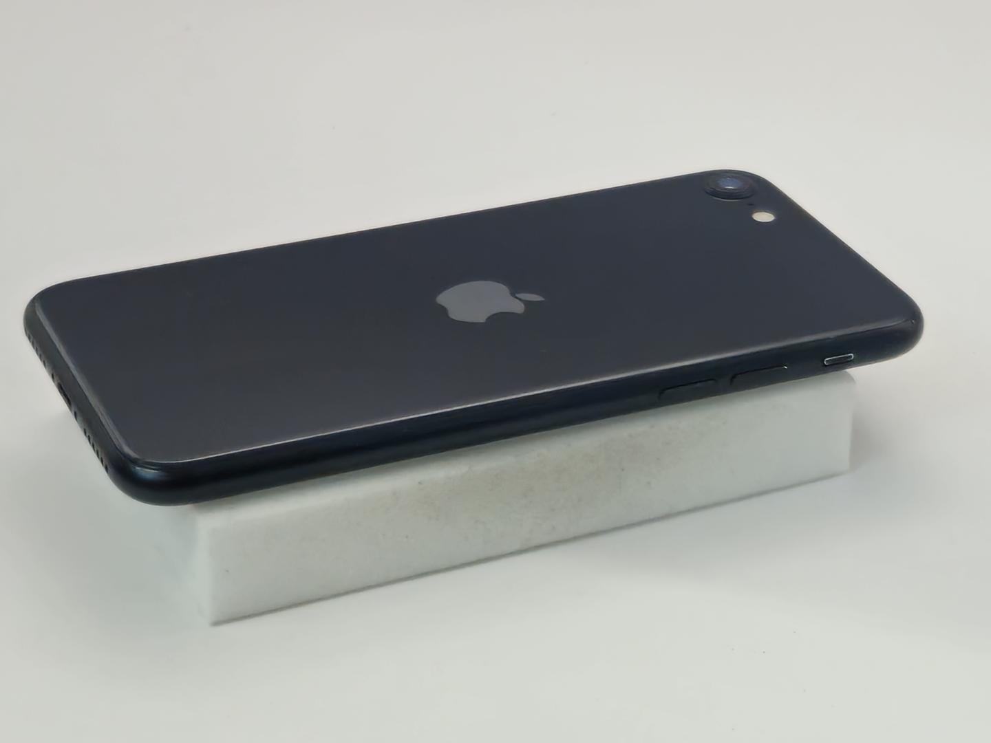 Apple iPhone SE 3rd Gen 2022 - Unlocked, 64GB, Midnight, A2595
