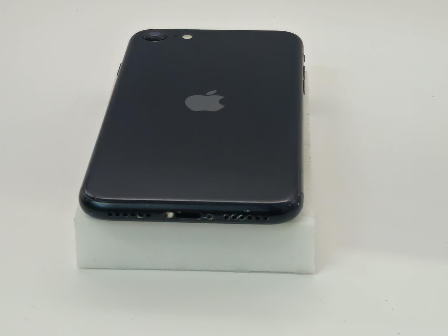 Apple iPhone SE 3rd Gen 2022 - Unlocked, 64GB, Midnight, A2595