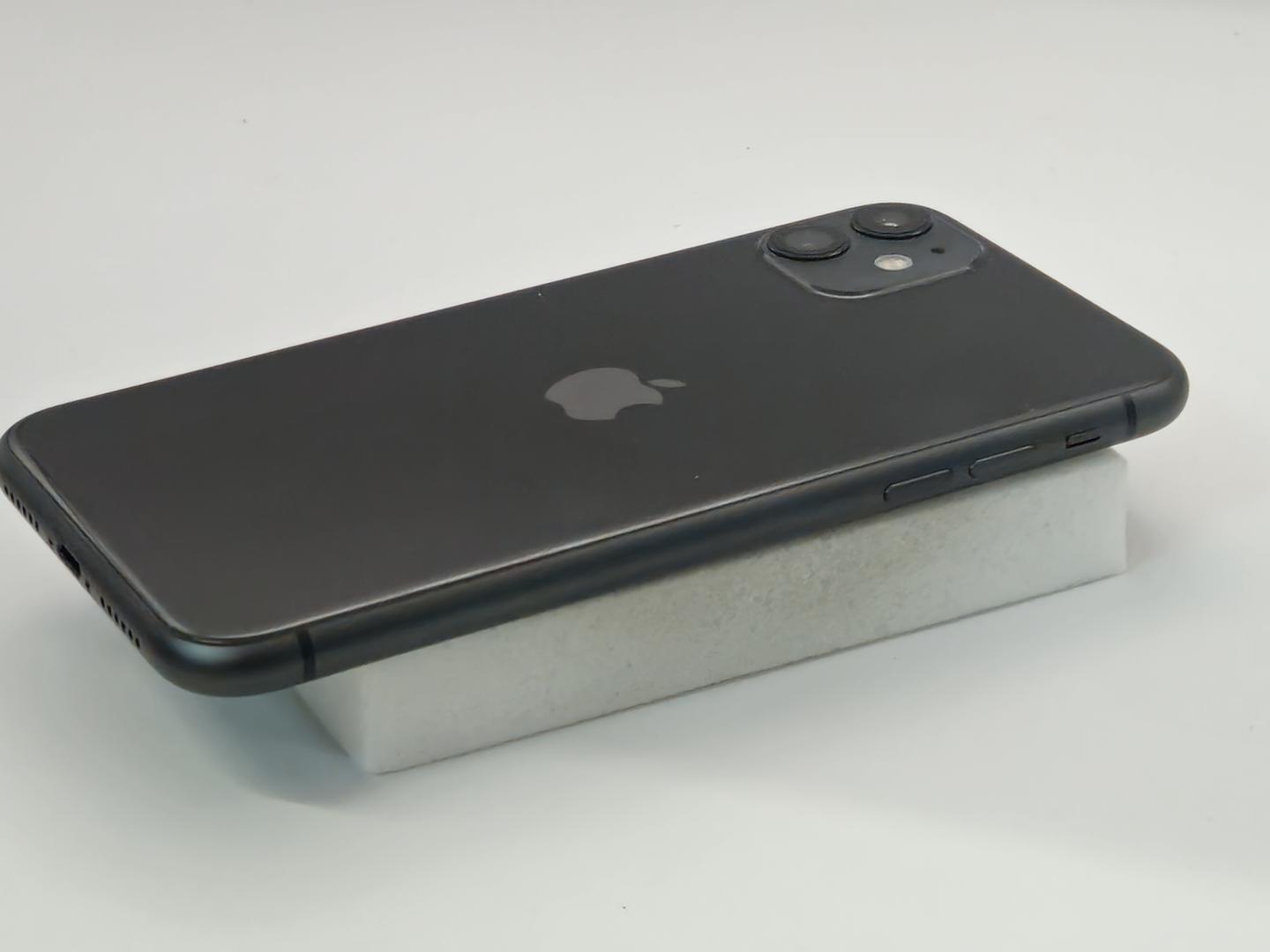 Apple iPhone 11 - Unlocked, 64GB, Black, A2111 - LABO57081 - Swappa