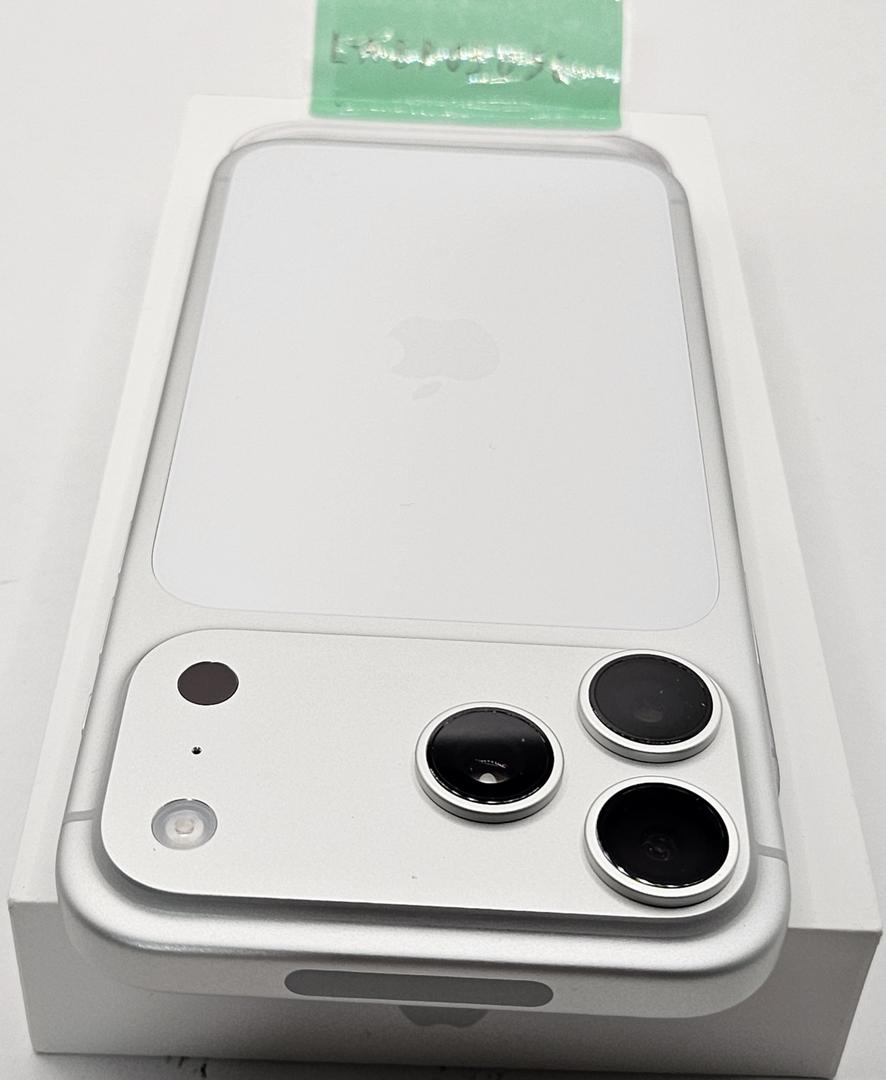 Apple iPhone 17 Pro Max - Unlocked, 256GB, Silver, A3257