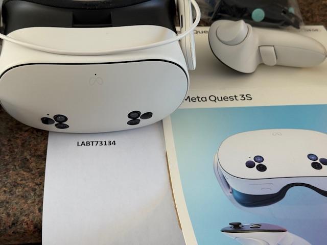 Meta Quest 3S - 128GB - LABT73134 - Swappa