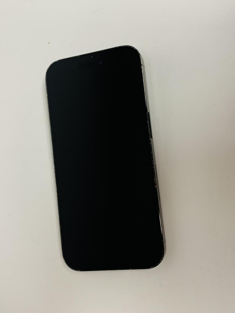 Apple iPhone 14 Pro - Unlocked, 256GB, Black, A2650 - LABW01583