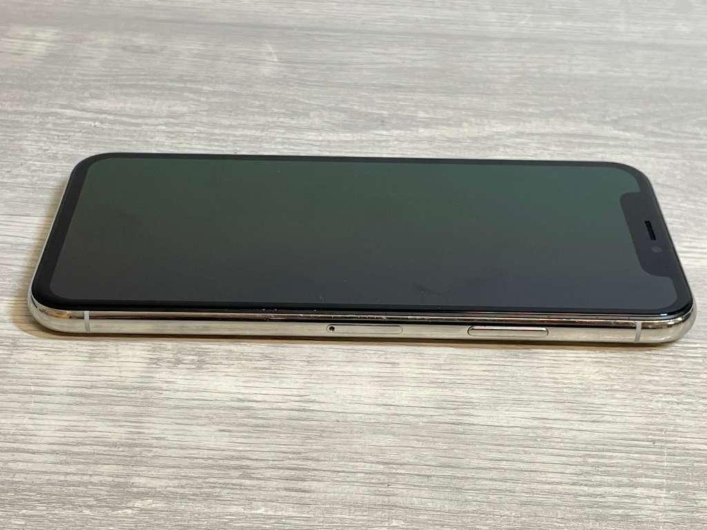 Apple iPhone X - Unlocked, 256GB, Silver, A1901, GSM - LABW56700