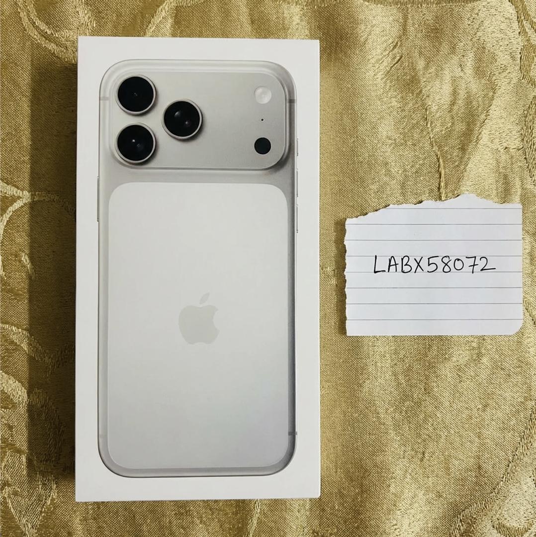 Apple iPhone 17 Pro Max - Unlocked, 256GB, Silver, A3257