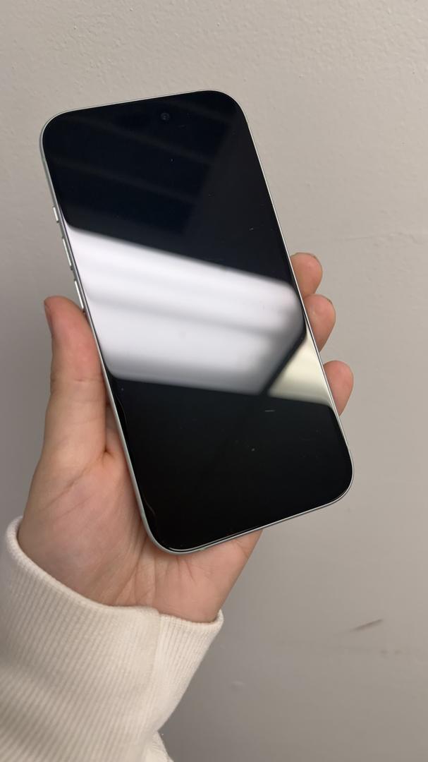 Apple iPhone 15 - Unlocked, 128GB, Green, A2846 - LACC47666 - Swappa