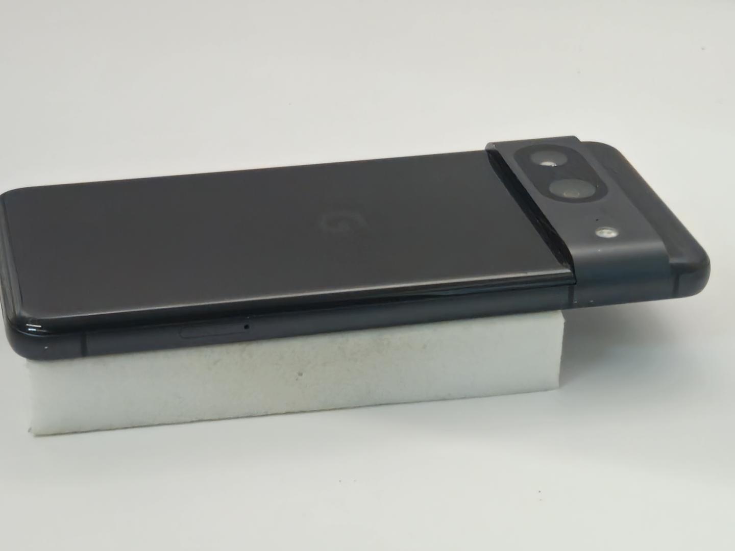 Google Pixel 8 - Unlocked, 128GB, Obsidian, 8GB, G9BQD, Sub-6 5G