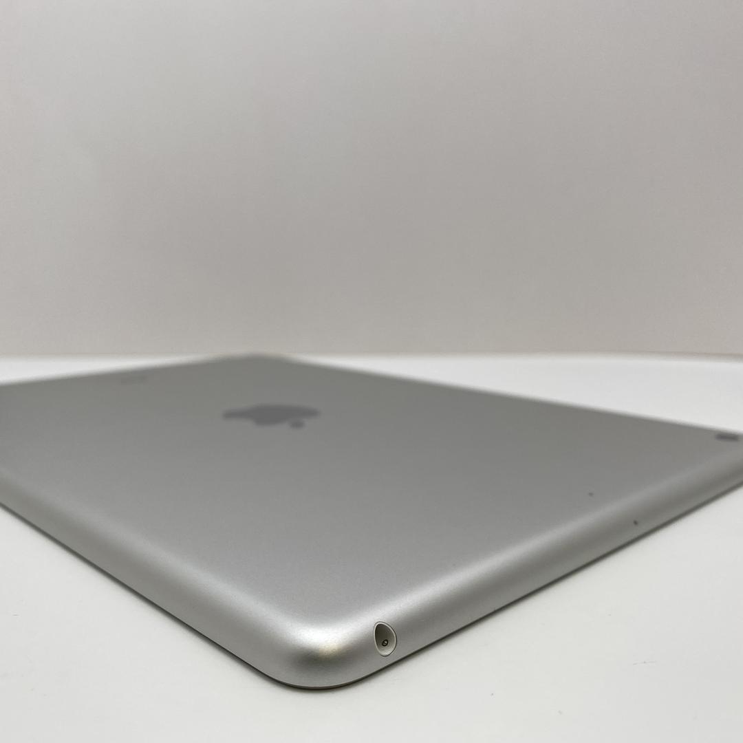 Apple iPad (9th Gen) - Wi-Fi, 64GB, Silver, A2602 - LACE79582 - Swappa