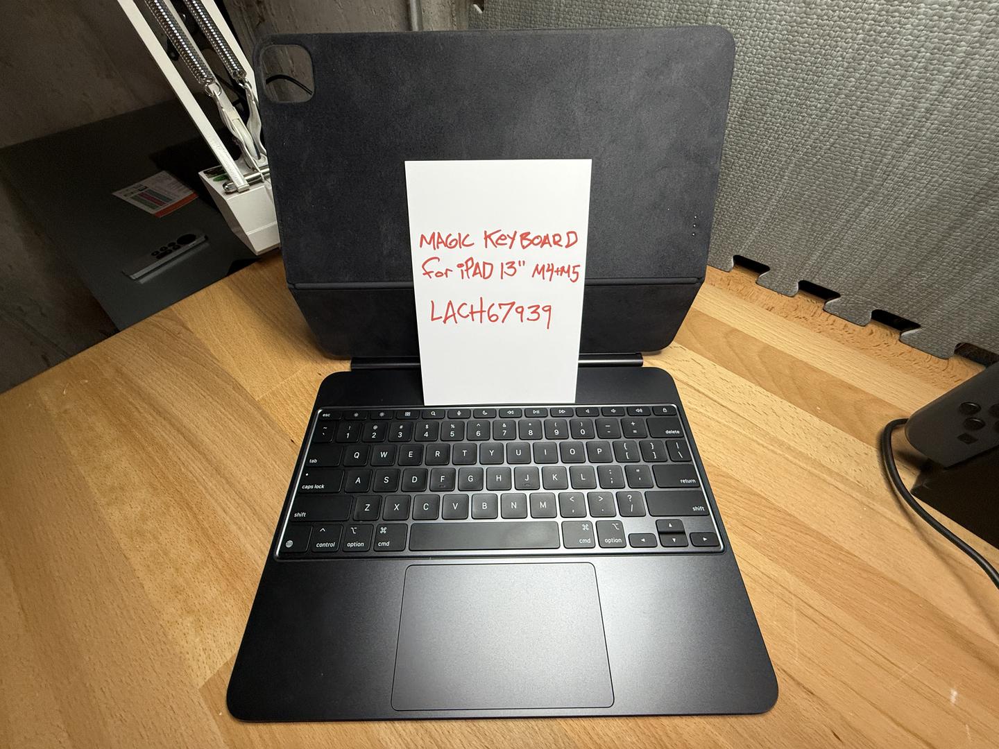 Apple Magic Keyboard for iPad Pro - Black - LACH67939 - Swappa